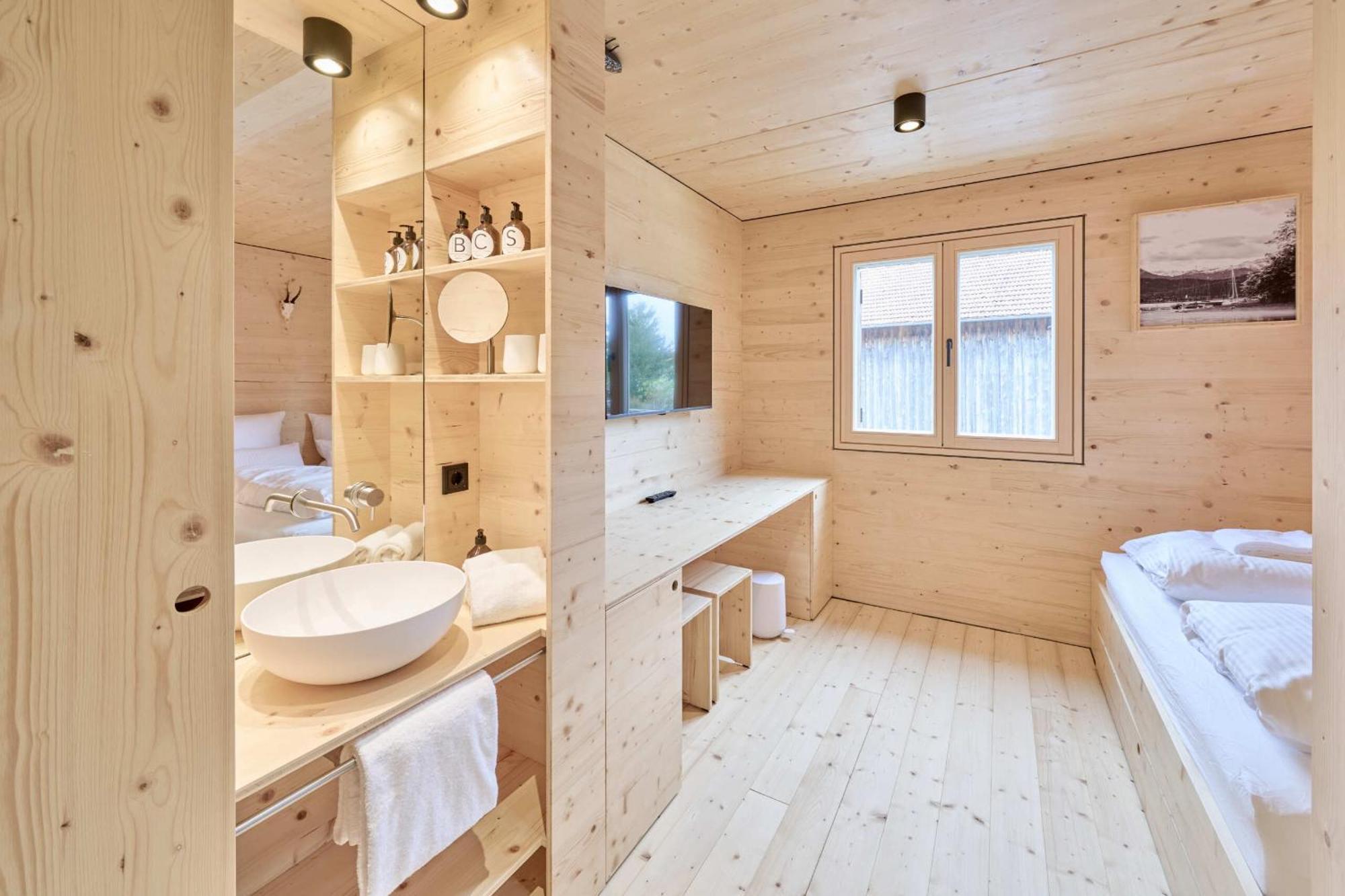 Chalets Lara & Louise Rieden Ruang foto